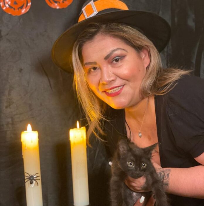 Las brujas y los gatos: una poderosa relación que ha trascendido a lo largo de los años