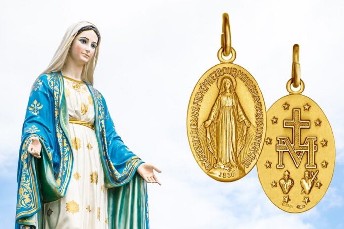Utiliza las medallas de la Virgen de Guadalupe y conecta con ella